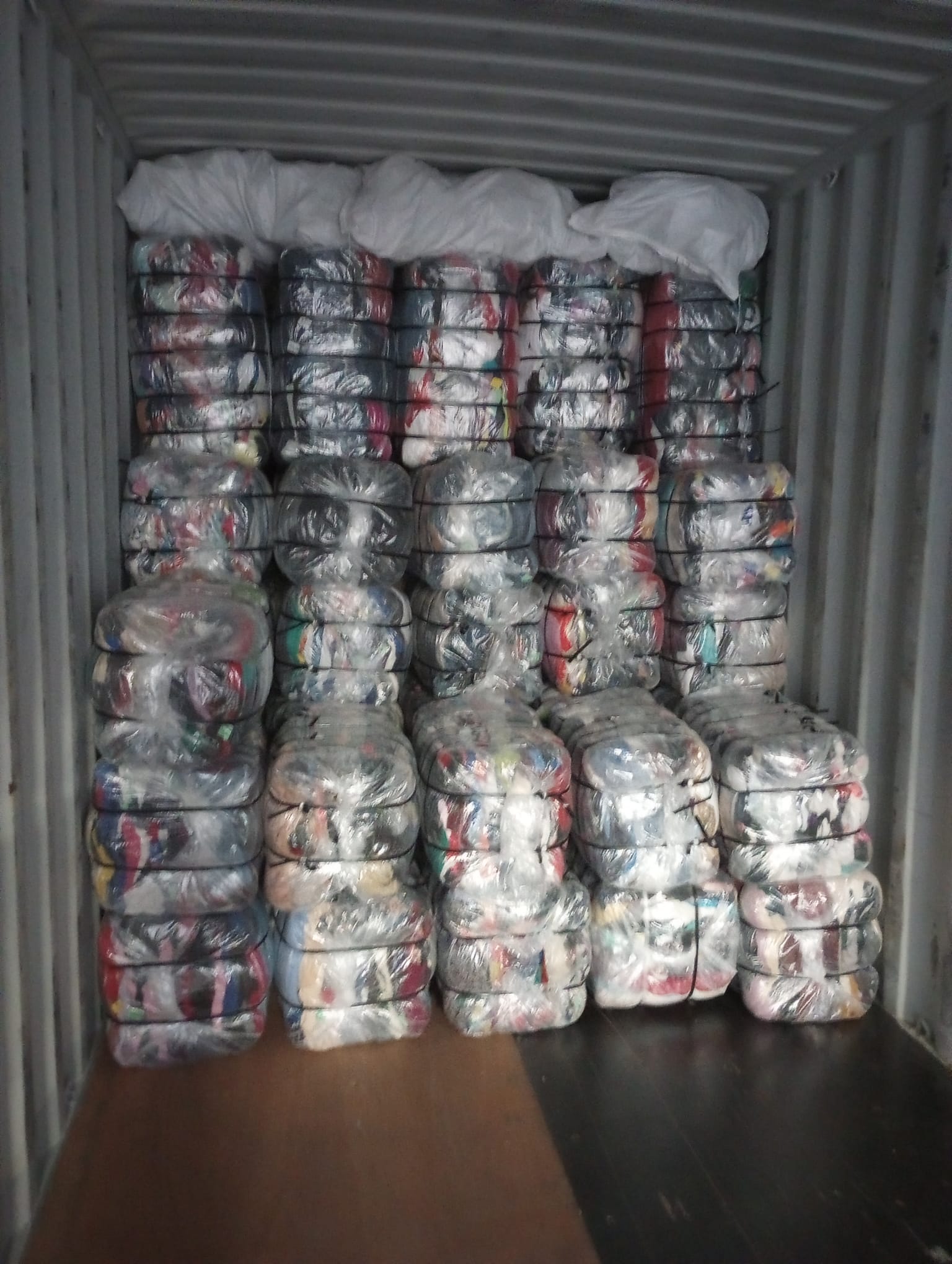 Baled merchandise